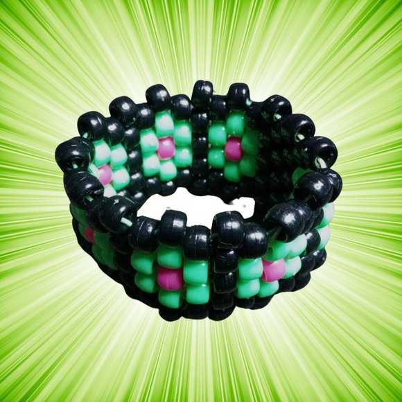 Kandi Daisy Cuff Neon Green W/ Neon Pink Center - Picture 3 of 5